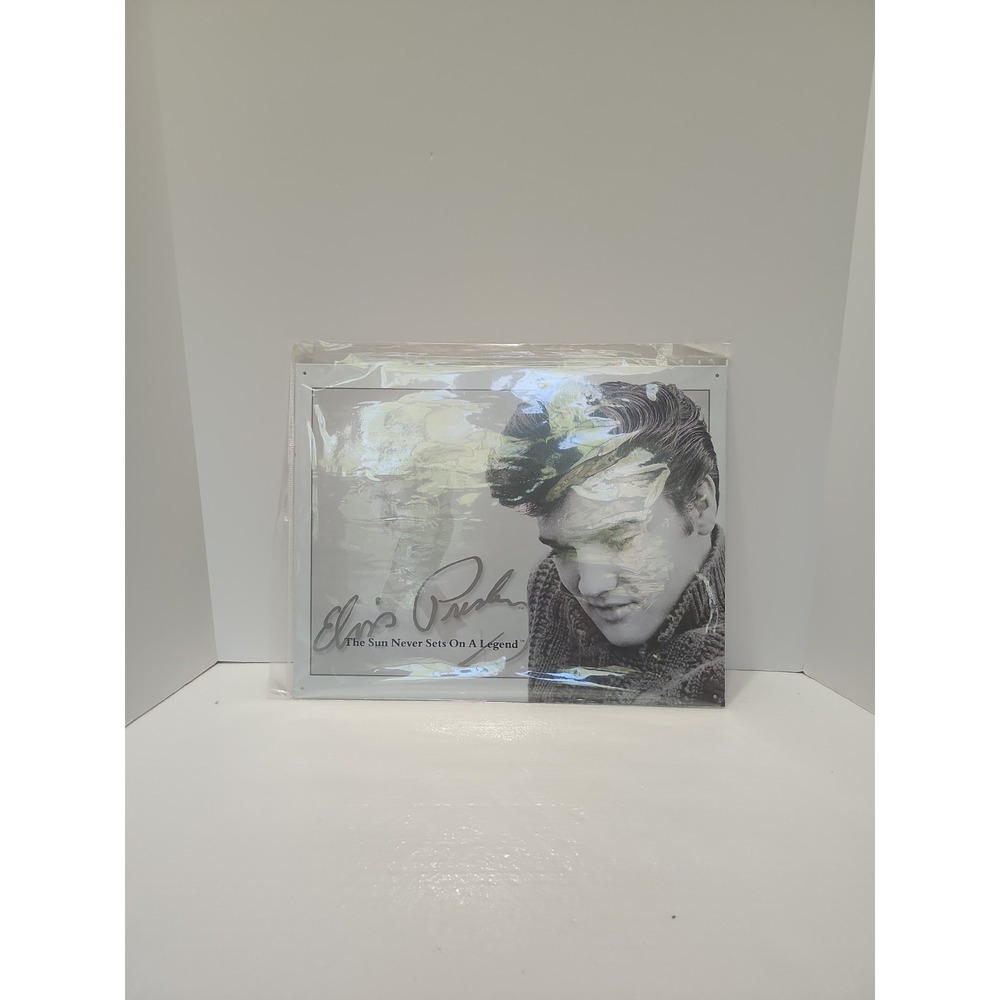 Elvis Presley 'Sun Never Sets On A Legend' 16 x 12  Signed And Original Packagin